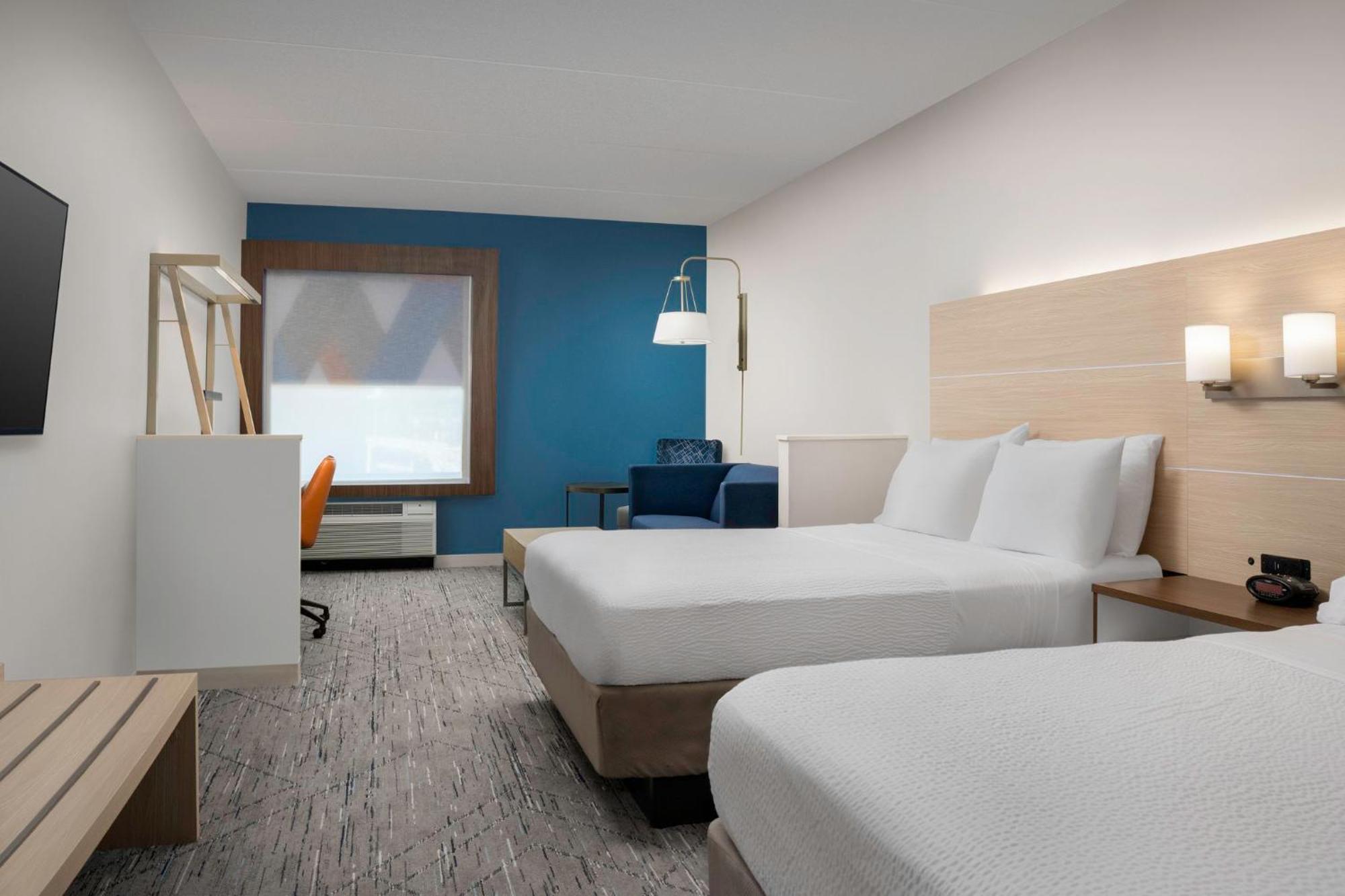 Holiday Inn Express & Suites Pittsburgh North Shore By Ihg Exterior photo